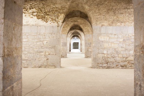 Long Corridor of Vaults