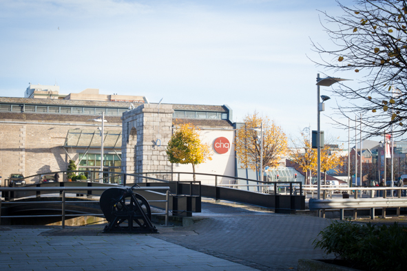 The chq Building
